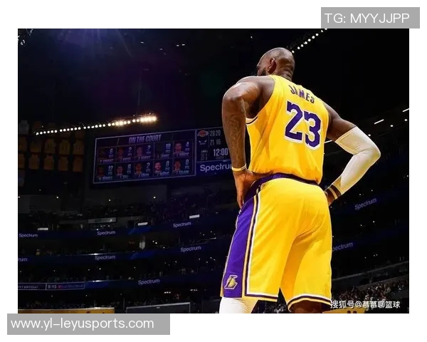 詹姆斯感慨布朗尼在伤病潮中抓住机会的成长与进步