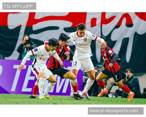 成都蓉城与首尔FC战平罗慕洛伤退泪洒赛场林加德与莱切特发生冲突